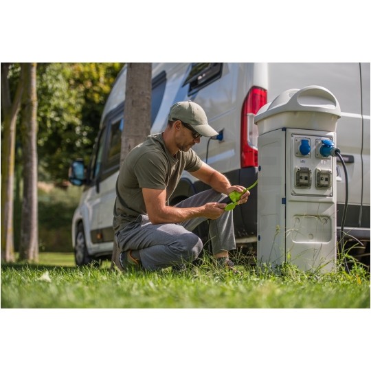 Adapter kempingowy wtyk 3P 16A / gniazdo 2P+Z 16A 230V IP44 na kablu OW 3x2,5mm2 0,5m