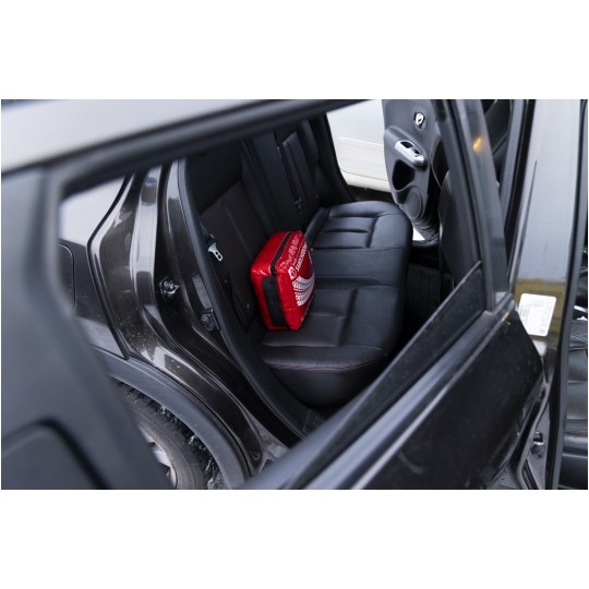 Apteczka pierwszej pomocy samochodowa bogato wyposażona wesja PRO czerwona MEDAID