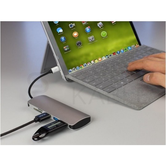 AUDA CableTime Adapter 5w1 Hub USB 3.1 typ-C -> 3x USB 3.0 A + czytnik kart SD / MicroSD srebrny 15cm