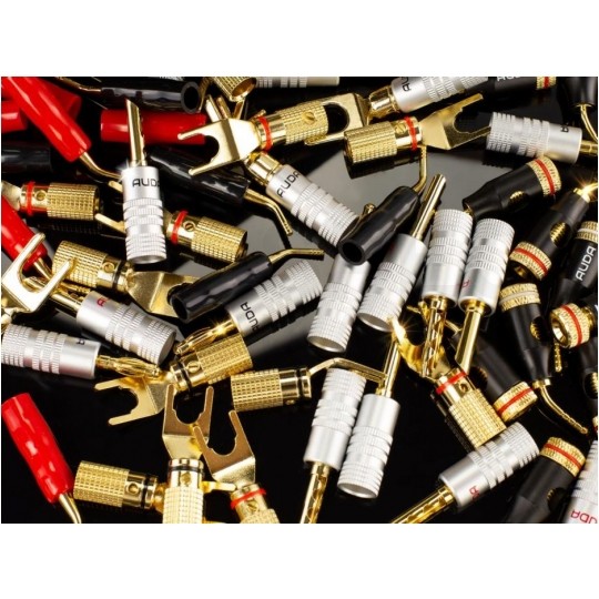 AUDA Optimum Wtyk głośnikowy typu WIDEŁKI skręcany pozłacany czarny