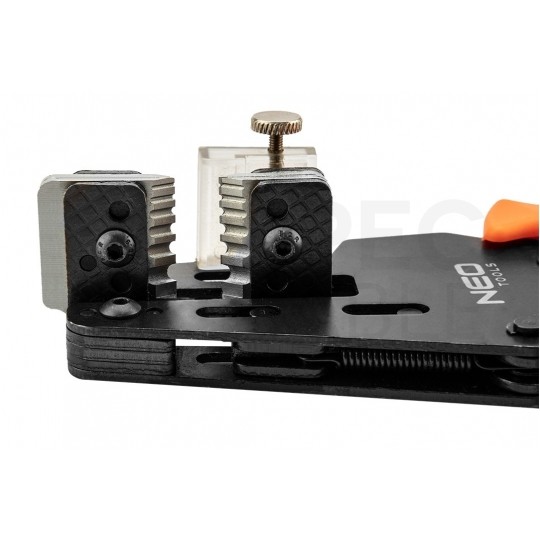 Automatyczny ściagacz izolacji uniwersalny 0,25-6mm2 do kabli solarnych PV czołowy 200mm NEO 01-557