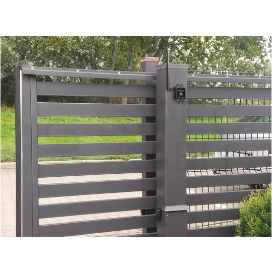 BleBox gateBoxPro Inteligentny sterownik do drzwi bram centralnych Wi-Fi z anteną zewnętrzną 12/24V IP54 SMARTHOME