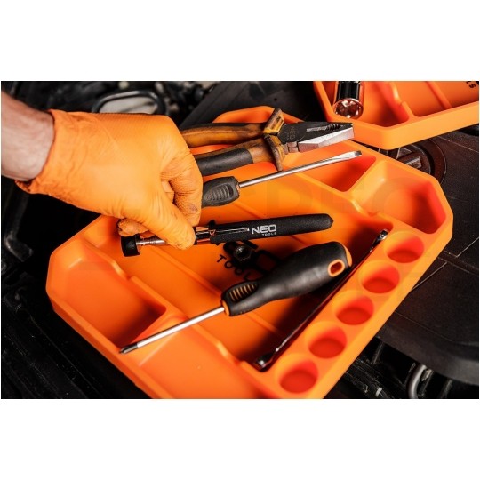 Chwytak magnetyczny teleskopowy 160-610 mm NEO 11-610