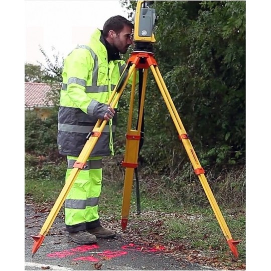 Farba geodezyjna do znakowania żółta 500ml spray 12 sztuk SOPPEC Fluo T.P.