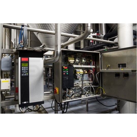 Kabel do falowników BiTservo 2XSLCY-J 4x1,5mm2 transparentny 0,6/1kV podwójnie ekranowany EMC linka Bitner