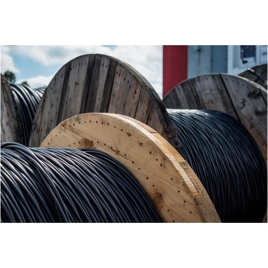 Kabel energetyczny ziemny YKY 4x2,5mm2 czarny 0,6/1kV drut Elektrokabel