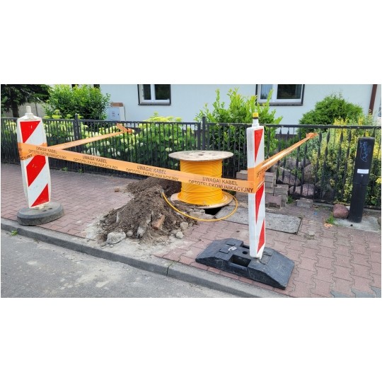 Kabel światłowodowy DAC 4 włókna SM 9/125 G.652.D zewnętrzny ziemny pomarańczowy ZTT