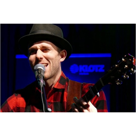 KLOTZ Kabel mikrofonowy adapter XLR 3-pin (gniazdo / gniazdo) na złączach Neutrik 2m