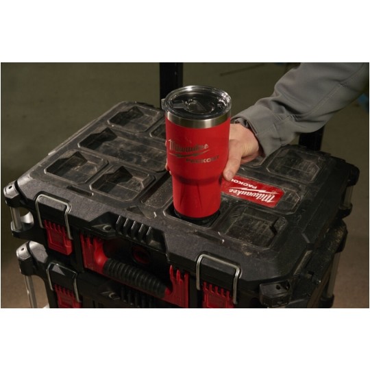 Kubek termiczny termos 887ml czerwony PACKOUT MILWAUKEE