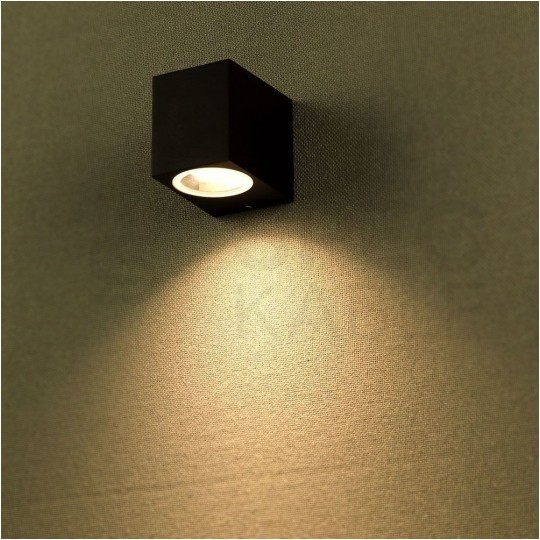 Lampa ścienna, kinkiet kwadrat GU10 max 35W czarny IP44 V-TAC VT-7651SQ