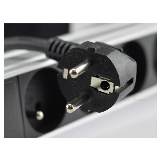 Listwa zasilająca RACK 19" 1U 8 gniazd NEKU 1,8m