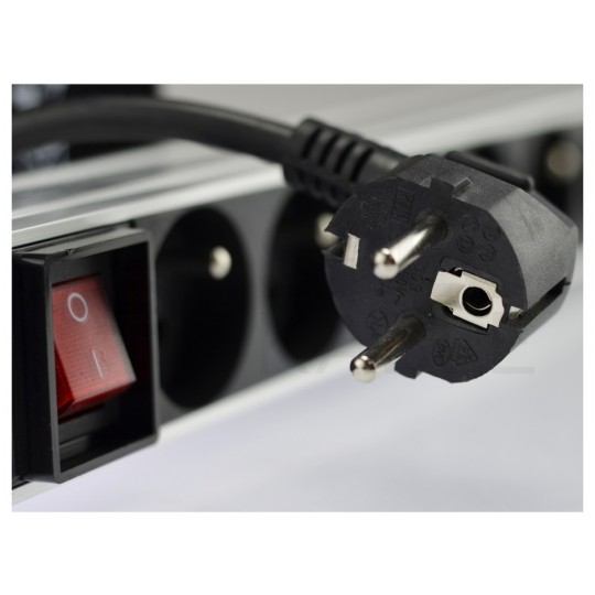 Listwa zasilająca RACK 19" 1U 8 gniazd z wyłącznikiem NEKU 1,8m