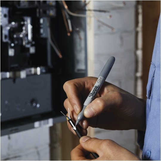 Marker permanentny metaliczny Sharpie Metallic złoty z końcówką 1,4mm wodoodporny