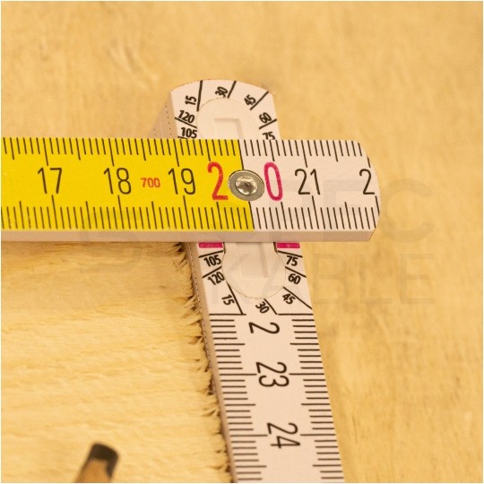 Miara składana metrówka drewniana z kątami 2m / 17mm biało-żółta SPEC KABLE