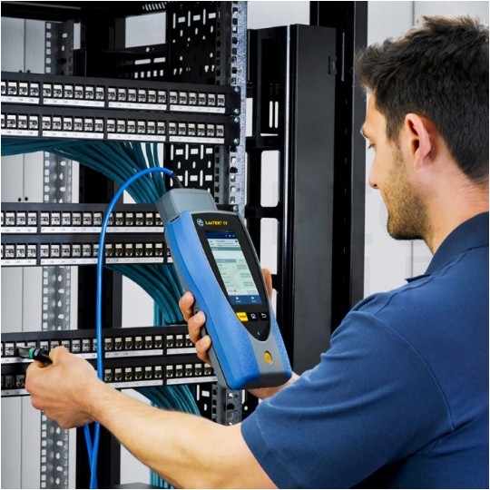 Miernik tester certyfikacyjny okablowania strukturalnego 6A/6/5E/5/3 oraz ISO EA/E/D/C, dokładność pomiaru Level IIIe LanTEK IV-S 500