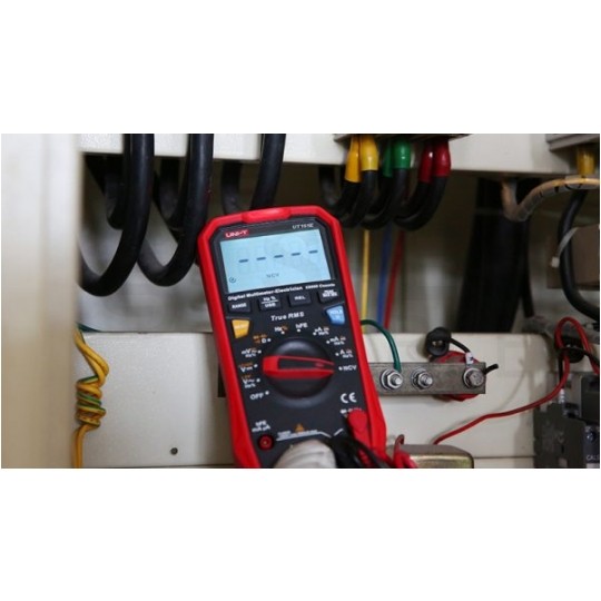 Miernik uniwersalny z pomiarem temperatury multimetr cyfrowy z wyświetlaczem LCD UNI-T UT161E