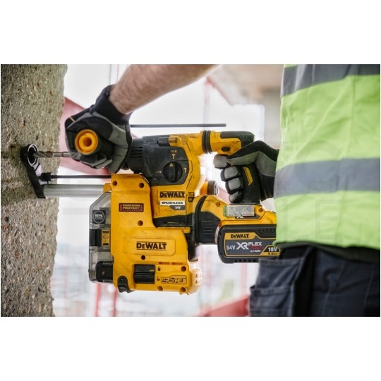 MŁOTOWIERTARKA FLEXVOLT 18V/54V SDS-PLUS 2*9.0AH DEWALT