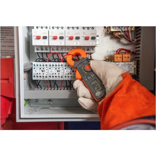 Multimetr cęgowy do pomiaru prądu upływu miernik uniwersalny z wyświetlaczem LCD SONEL CMP-200