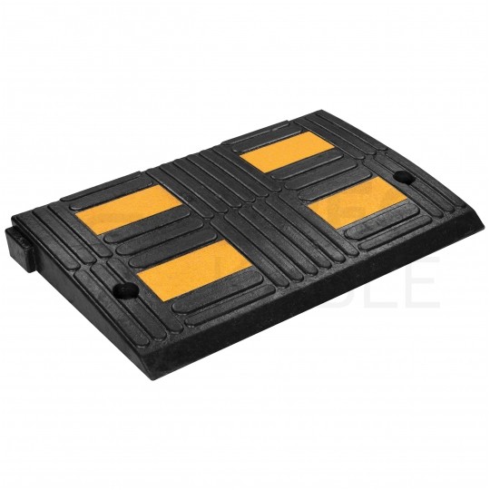 Najazd gumowy podjazd krawężnikowy 500x325x50mm