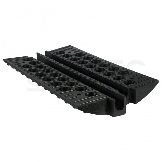 Najazd gumowy próg zwalniający 500x300x55mm 2 kanały