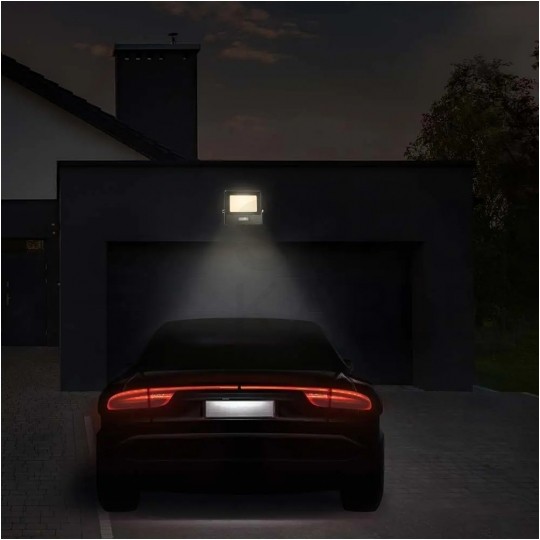 Naświetlacz, projektor LED SMD 30W 2340lm 4000K IP65 czarny z czujnikiem ruchu, mufa przyłączeniowa barwa NW biała neutralna V-TAC SAMSUNG VT-138S 5 LAT GWARANCJI