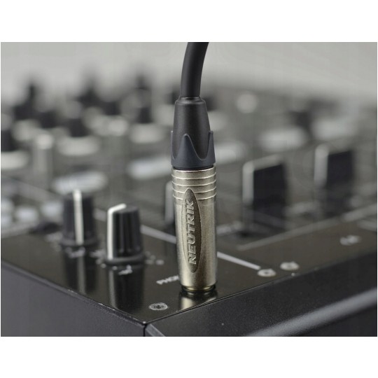 NEUTRIK Dławik zagłuszka do wtyków XLR na kabel 8-10mm BXX-14