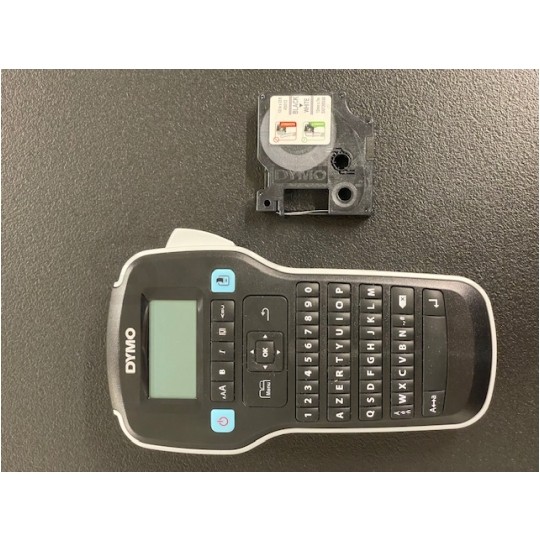 OUTLET Drukarka etykiet DYMO LabelManager 160 dla biura, domu, instalatora (LM 160) [S0946320] + taśma DYMO D1 12mm [45013]