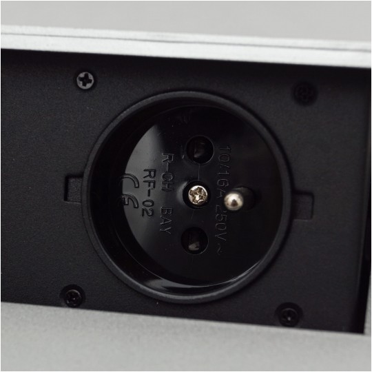 OUTLET Gniazdo meblowe wpuszczane w blat potrójne 3x 230V 2P+Z z przewodem 1,5m metalowe białe ADELID