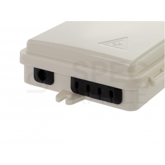 OUTLET Mufa przełącznica światłowodowa FO na 4 adaptery SC simplex IP65