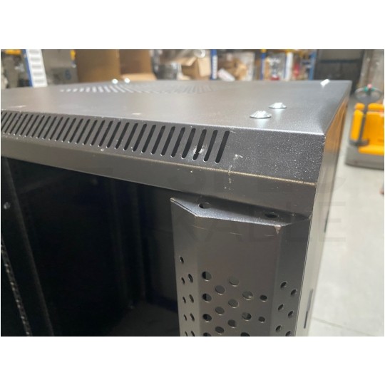 OUTLET Szafa stojąca RACK 19" 32U 600x600mm drzwi szklane czarna NEKU FLR + wyposażenie