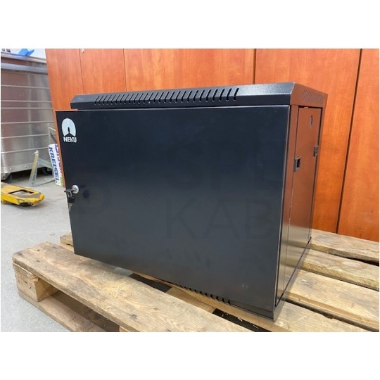 OUTLET Szafa wisząca RACK 19" 9U 450mm drzwi pełne czarna NEKU TS BOX