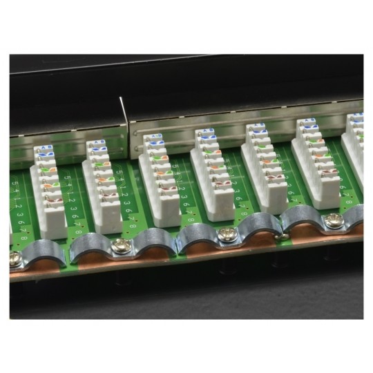 Patch panel RACK 10" kat.5e 12p FTP z półką 1U czarny NEKU