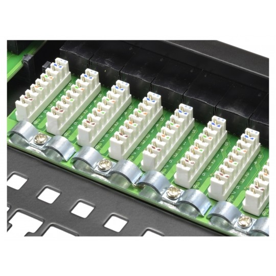 Patch panel RACK 19" kat.5e 24p UTP z półką 1U czarny Alantec