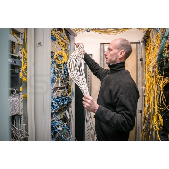 Patchcord UTP kat.5e kabel sieciowy LAN 2x RJ45 linka żółty 3m Alantec