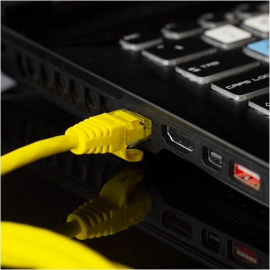 Patchcord UTP kat.6 kabel sieciowy LAN 2x RJ45 linka PVC żółty 2m NEKU