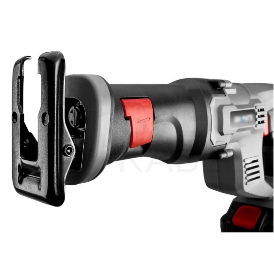 Piła, pilarka szablasta akumulatorowa 18V do cięcia drewna, metalu i tworzyw sztucznych bez akumulatora ENERGY+ GRAPHITE 58G017