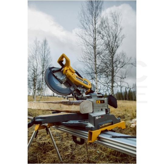 PILARKA UKOSOWA, UKOŚNICA AKUM. 2*54V XR 305MM 2*6.0AH DEWALT