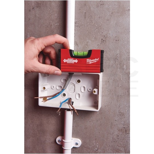 Poziomica aluminiowa SLIM 60cm (2 libelle) czerwona MILWAUKEE