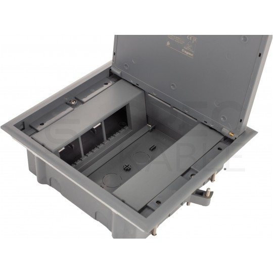 Puszka podłogowa 12M (6x 45x45) pionowa ECO Legrand