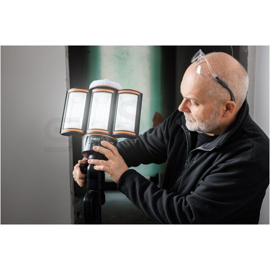 Reflektor pojedynczy 50W SMD LED 5000lm na statywie 2.0m NEO