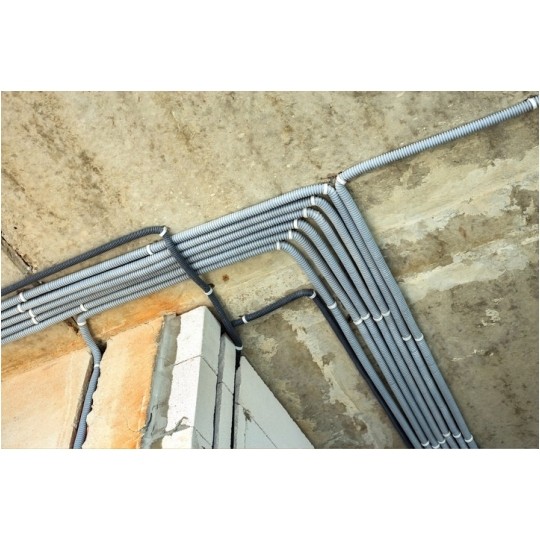 Rura karbowana elektroinstalacyjna GUS (RSF) 16mm wzmocniona spiralą giętka samogasnąca peszel elastyczny 320N PVC UV szara 30m TUBIFOR