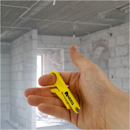 Ściągacz izolacji do kabli i przewodów UTP/STP żółty NEKU