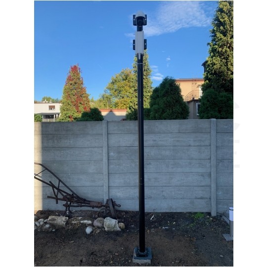 Słup oświetleniowy, maszt do kamer fi: 60mm 3m podstawa 200x200x8mm czarny MASTER LED