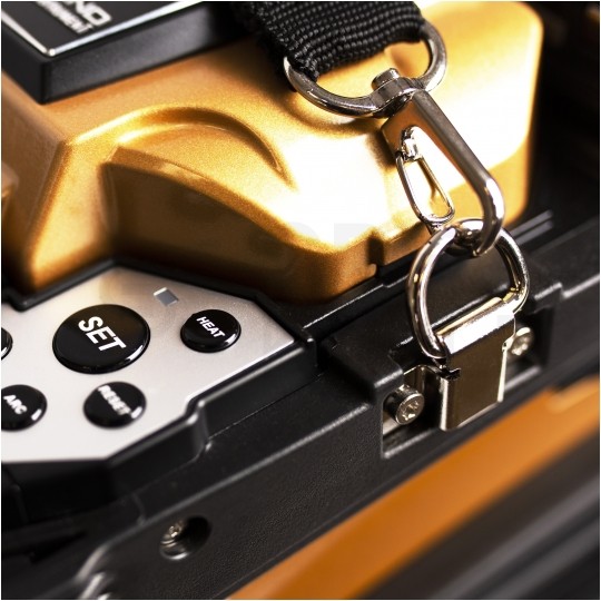 Spawarka światłowodowa INNO VIEW 6S z zestawem akcesoriów w walizce