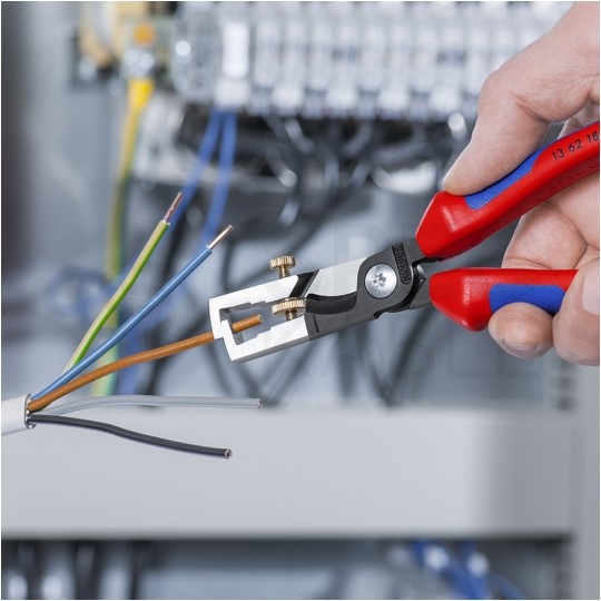 Szczypce do ściągania izolacji 180mm z obcinakiem do kabli StriX KNIPEX 13 62 180