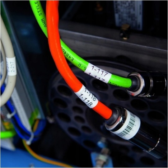 Taśma DYMO IND winylowa uniwersalna 19mm x 5,5m (fioletowa / biały nadruk) RHINO Industrial [1805421] ORYGINALNA