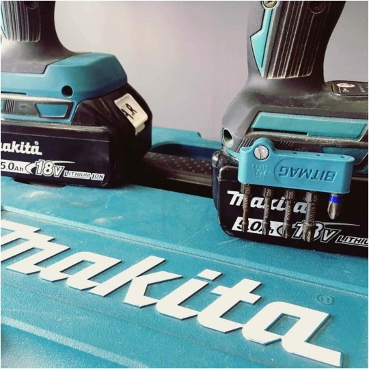 Uchwyt kompozytowy magnetyczny magazynek na bity niebieski BITMAG