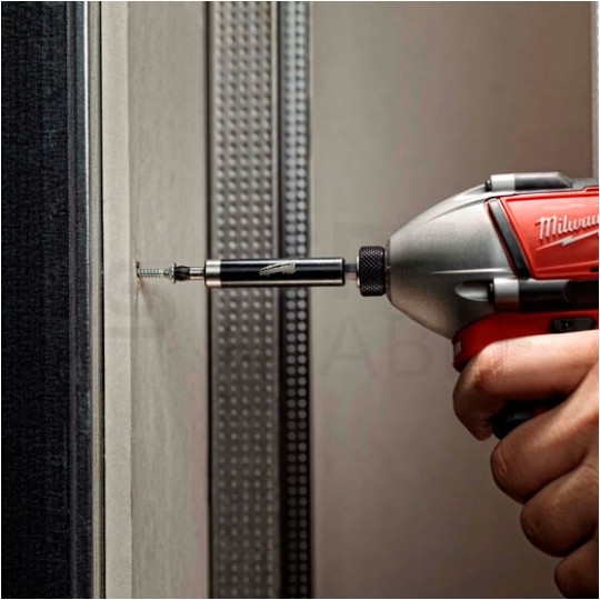 Uchwyt magnetyczny Przedłużka do bitów udarowych 1/4" HEX 60mm SHOCKWAVE Impact Duty MILWAUKEE