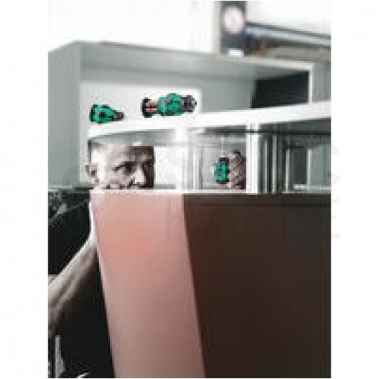 Uchwyt z magazynkiem Stubby + 6 bitów 1/4" 2 WERA