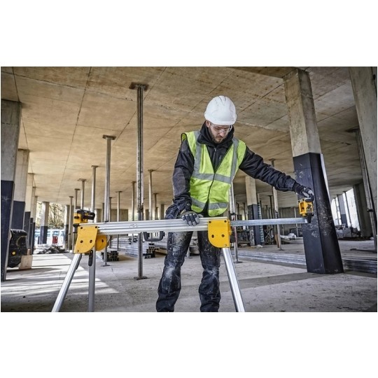 UNIWERSALNE STANOWISKO ROBOCZE 1,1-2,5M DEWALT